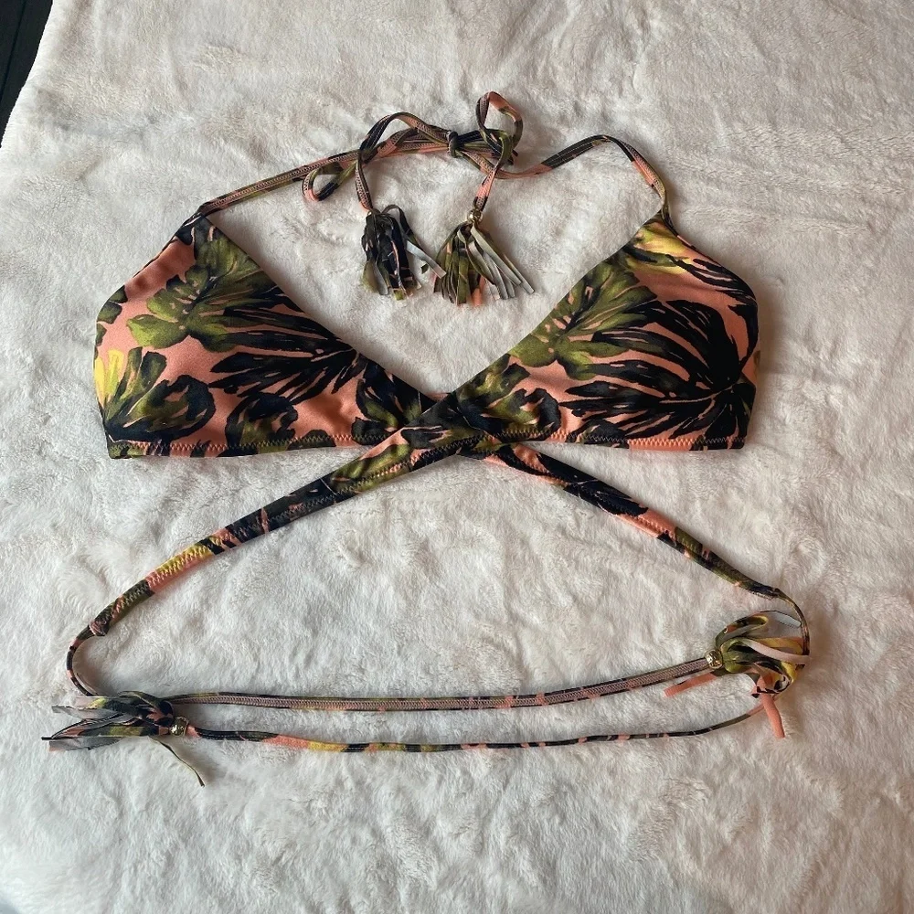 New! Abercrombie floral palm pattern bikini top 19003
